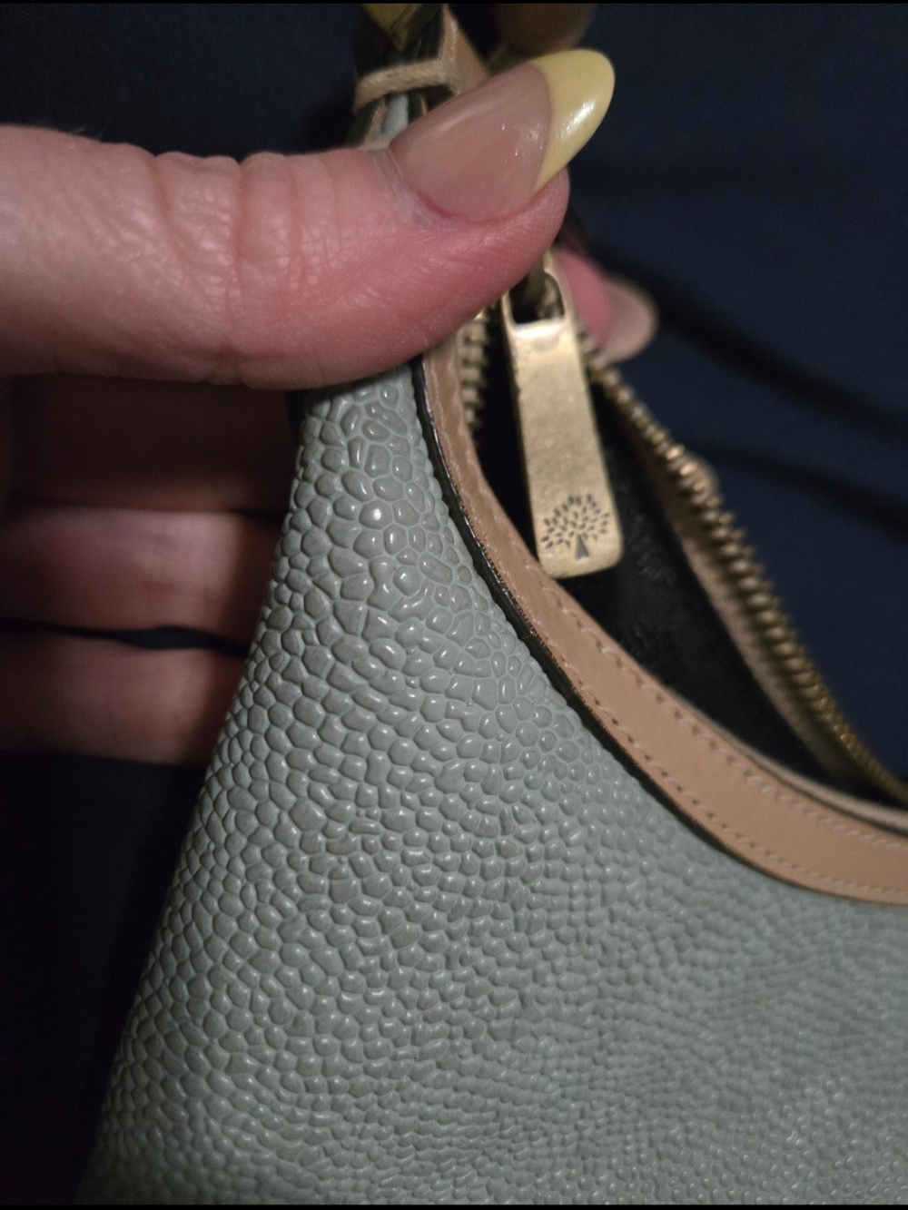 Vintage Mulberry Nevada Shoulder Bag - Picture 4 of 7